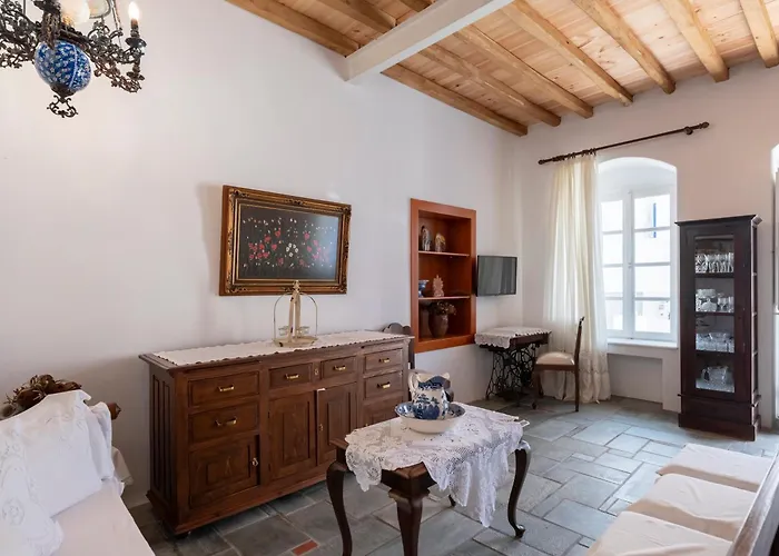 Casa de Férias Marouso - Paros Seaview Getaway *